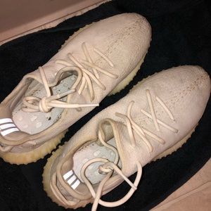 Yeezy boost 350 brand used triple white